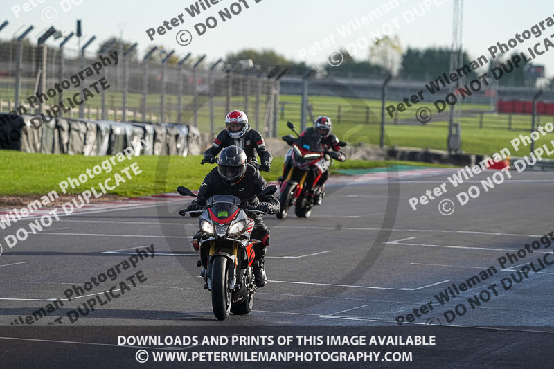 donington no limits trackday;donington park photographs;donington trackday photographs;no limits trackdays;peter wileman photography;trackday digital images;trackday photos